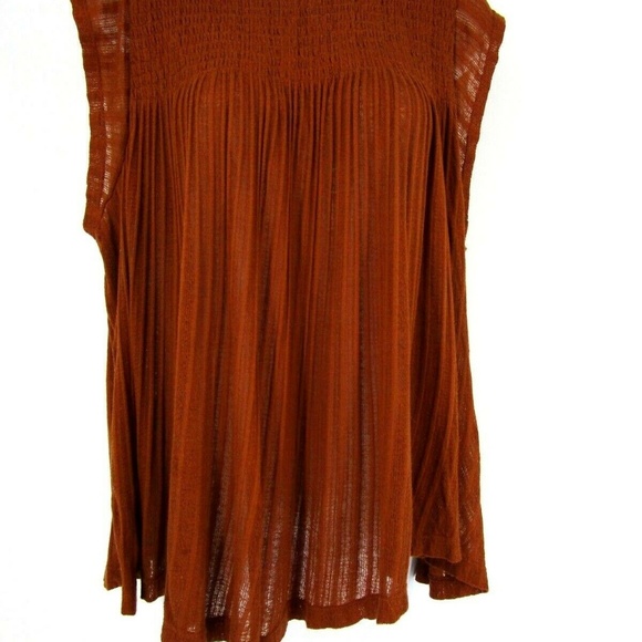Anthropologie Tops - Anthropologie Akemi & Kin  Rust Top